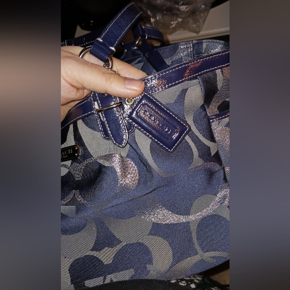 Coach Blue/Grey Optic Signature Jacquard and Patent Leather Tote - Picture 8 of 14